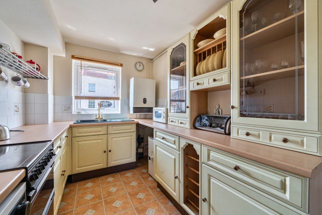 8 Merchants Court,, Rownham Mead, Somerset photo 4