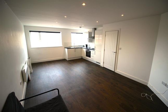 Flat 11, Carisbrooke Centre, 63, Carisbrooke Road, Gosport photo 4