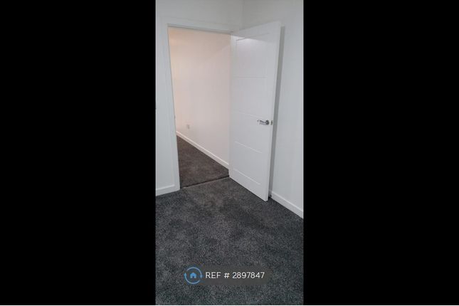 Apartment, Dudley, Dudley photo 5