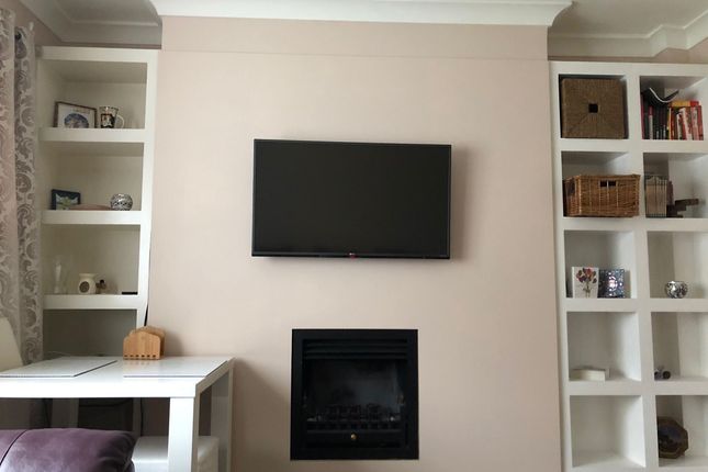15 Cameford Court, New Park Road, London photo 4