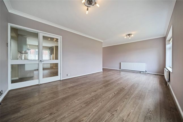 20, Primley Park Mount, West Yorkshire photo 4