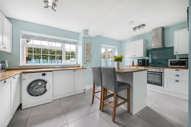 11, Marle Avenue, West Sussex photo 2