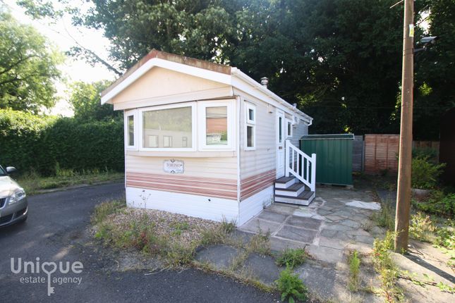 Mobile/park home for sale in Ingledene, Lawsons Road, Thornton Cleveleys