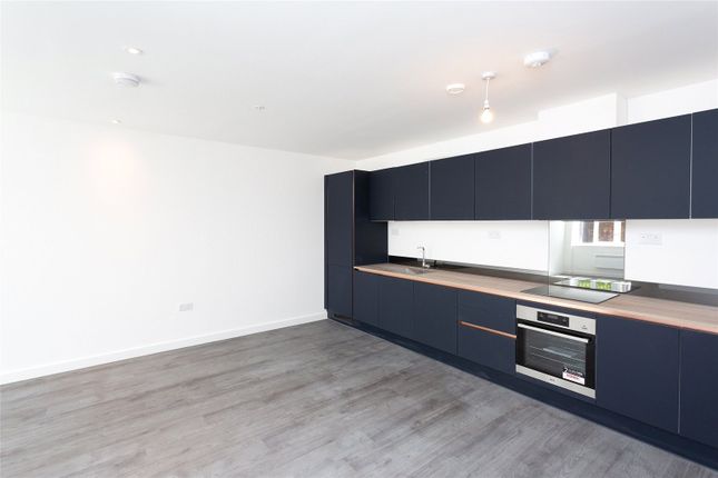 Flat for sale in 400 Whippendell Road, Watford