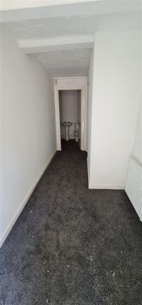 Find 2 Bedroom Flats And Apartments To Rent In Southport Zoopla
