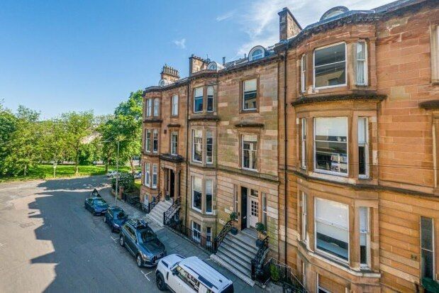 Thumbnail Flat to rent in Lynedoch Place, Glasgow