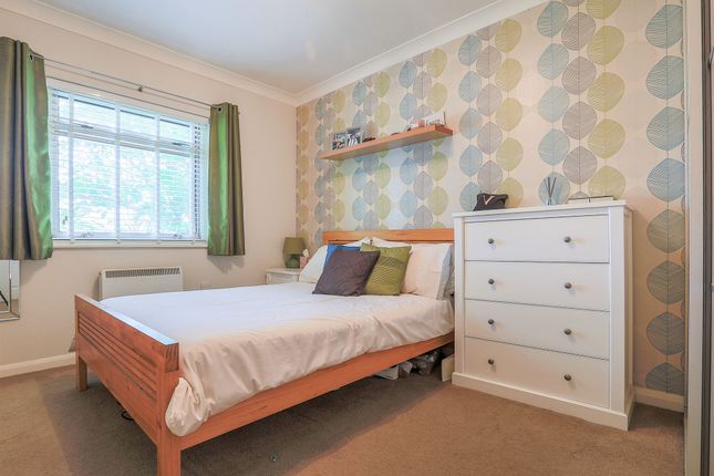 Bed House To Buy In Crawley Bed House To Buy In Crawley
