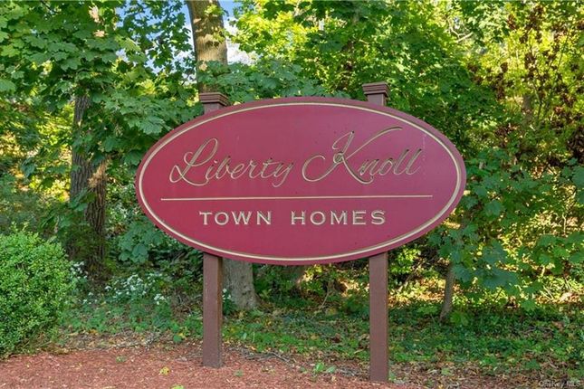 Property for sale in 22 Knoll View, Ossining, New York, United States Of America