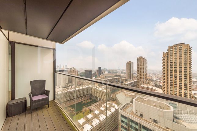 2810, The Heron, The City photo 2
