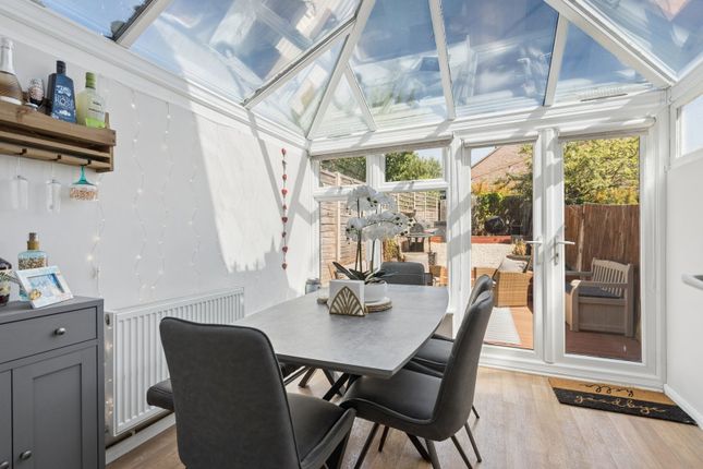 46, Thompson Way, Rickmansworth photo 4