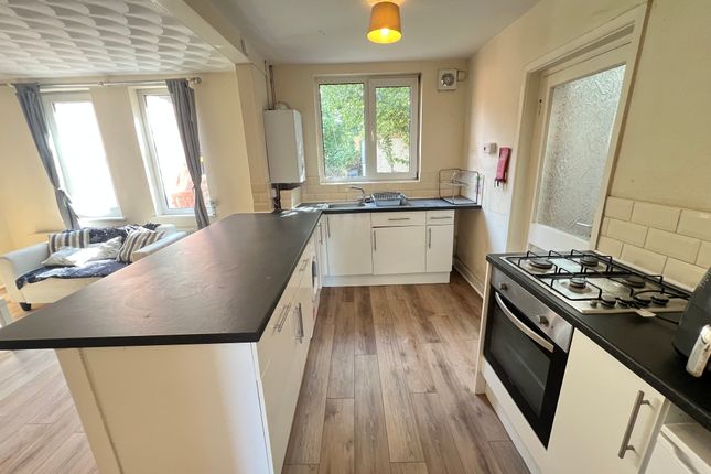 47 Harefield Road, Swaythling, Southampton photo 3