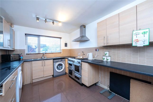 End terrace house for sale in Elizabeth Avenue, North Hykeham, Lincoln, Lincolnshire