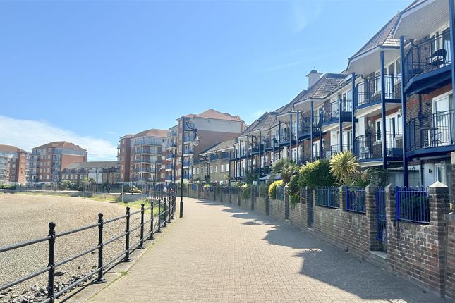 Thumbnail Town house for sale in Bermuda Place, Eastbourne