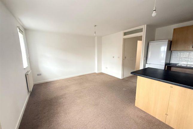 150D, Cambridge Street, Rugby photo 3