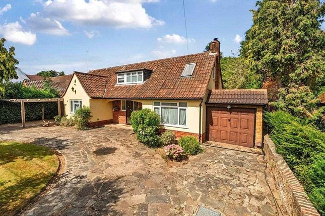The Pitons, Tilehouse Lane, Denham photo 2