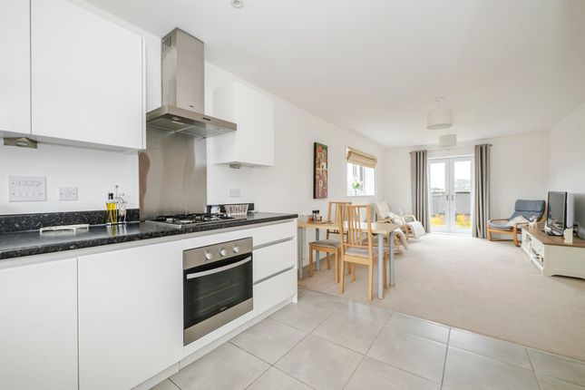 Merrydown Way, Heathfield photo 4