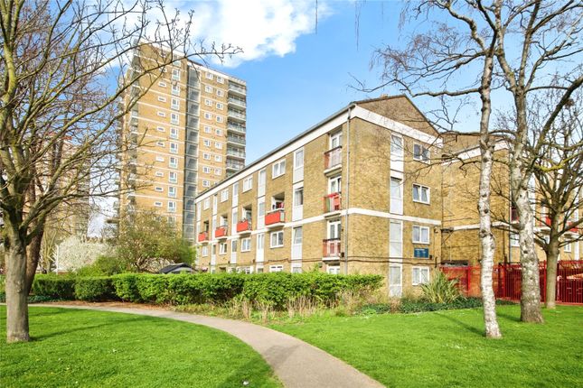 Flat for sale in Locton Green, Ruston Street, Bow, London