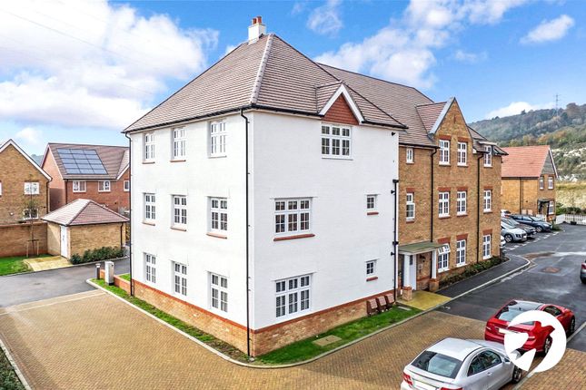 Thumbnail Flat to rent in Clay Place, Halling, Rochester, Kent