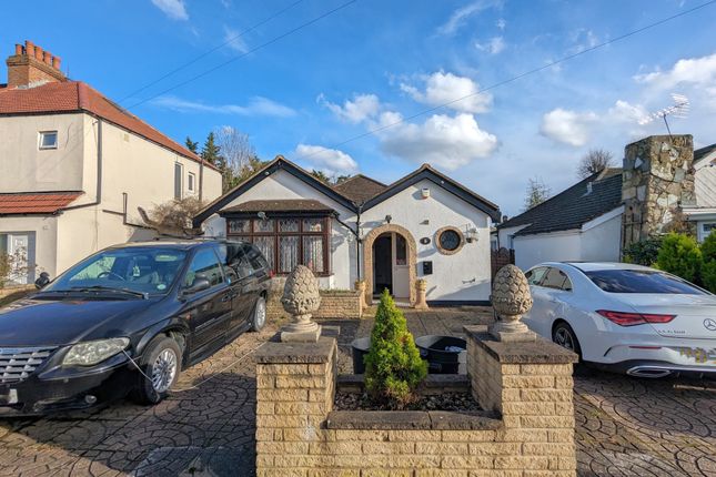 Thumbnail Bungalow for sale in Ferrers Avenue, West Drayton, Greater London