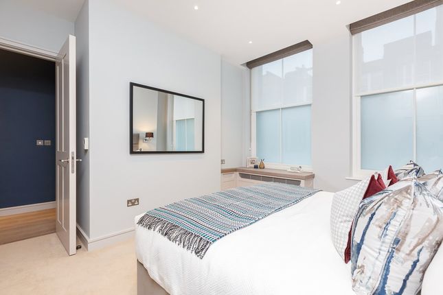 Flat to rent in Henrietta Street, Covent Garden