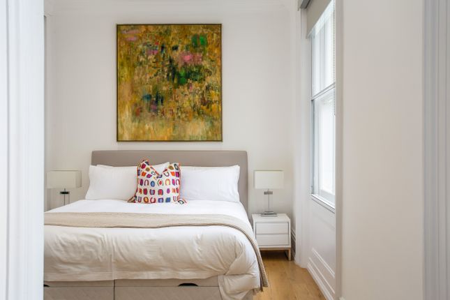 Thumbnail Flat to rent in Palace Gate, London