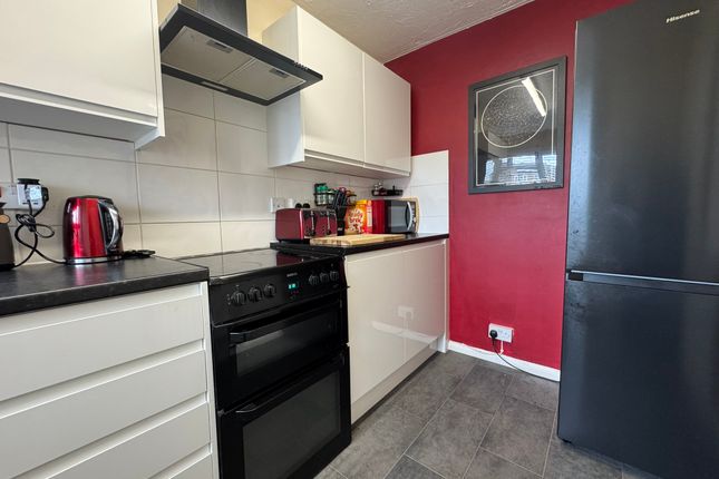 40, Windermere Drive, Biggleswade photo 2
