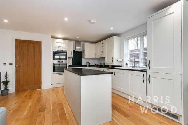 16, Boundary Oaks, Ipswich photo 2