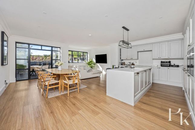 6, Rutland Gardens, Hove photo 4