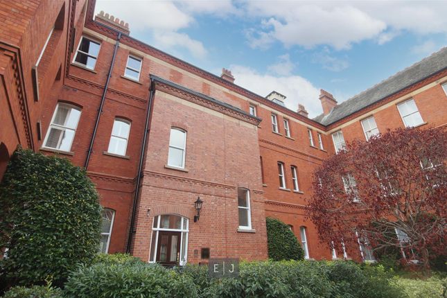 Thumbnail Flat to rent in Sutherland House, Rosebury Square, Woodford Green