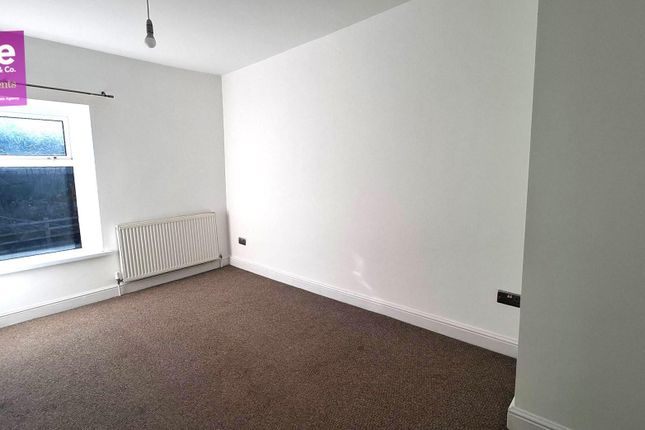 7, Penmaen Road, Blackwood photo 5