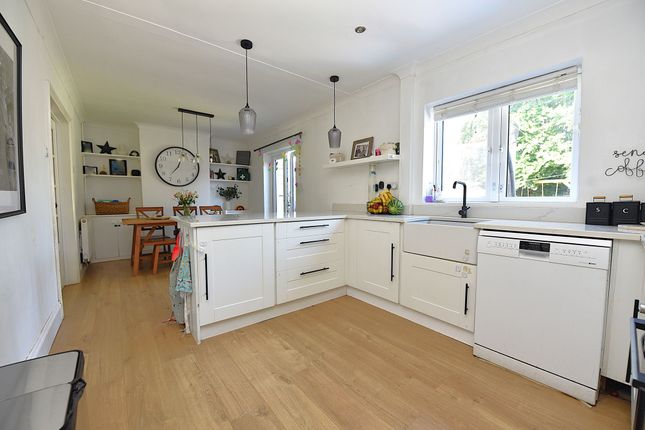 25 Harland Road, St. Neots photo 4
