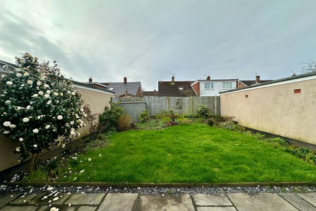 Detached house to rent in Meadow Lane, Maghull, Liverpool