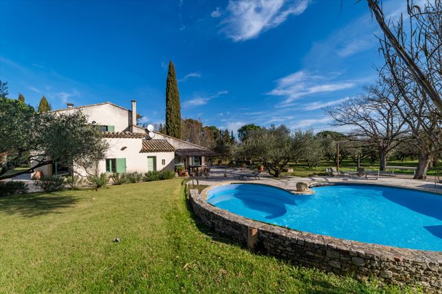 Thumbnail Villa for sale in Montaren-Et-Saint-Médiers, Gard, Languedoc-Roussillon, France