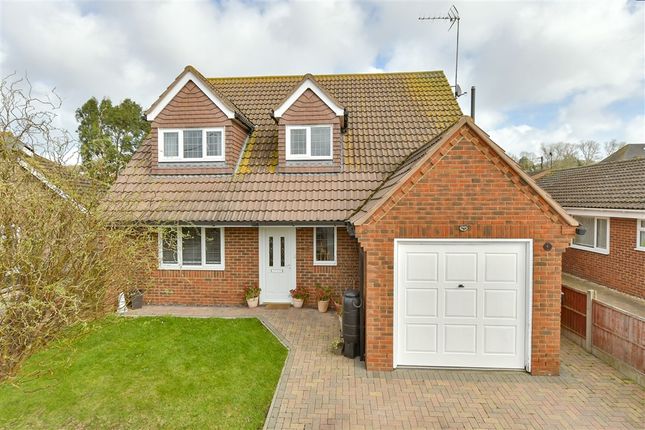 4-bed house on Drake Avenue Minster-On-Sea, Sheerness, £425,000