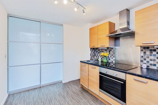76, Dairy Way, Leicester photo 4