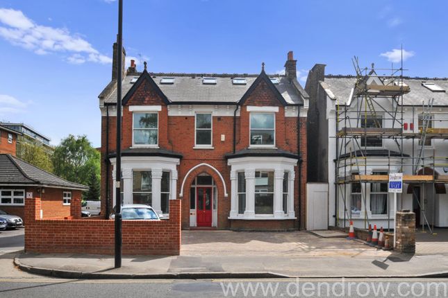 1-bed flat on 5, 41, Gordon Road, Ealing, £550,000