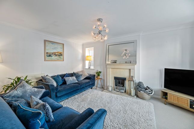 14 Lonsdale Close, Warrington photo 4