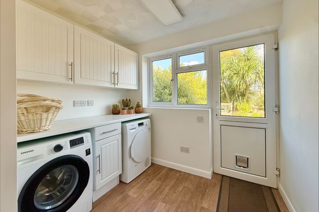22, Woodstock Way, Great Yarmouth photo 4