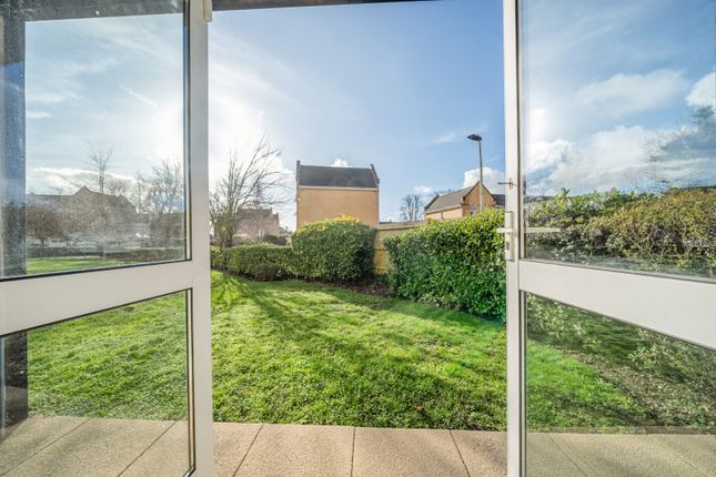 4, Exchange Apartments, 41, Sparkes Close, Bromley photo 3