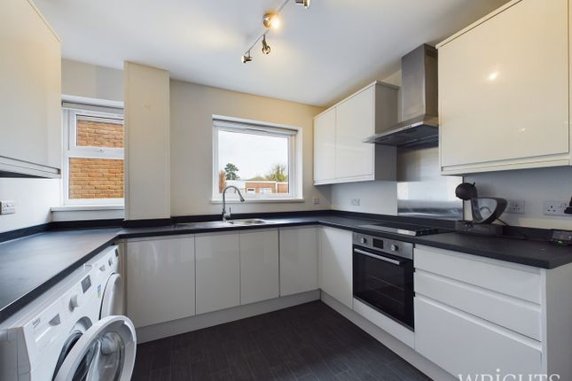 Flat for sale in Ingleside Drive, Stevenage