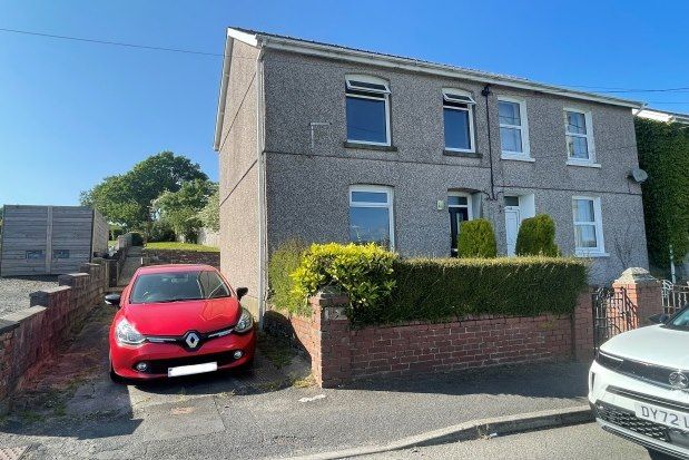 Thumbnail Property to rent in Heol Nazareth, Llanelli