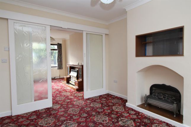 22, Stoney Ridge Avenue, Bradford photo 4