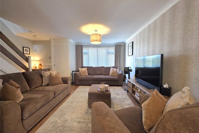 45, Vernon Way, Essex photo 4
