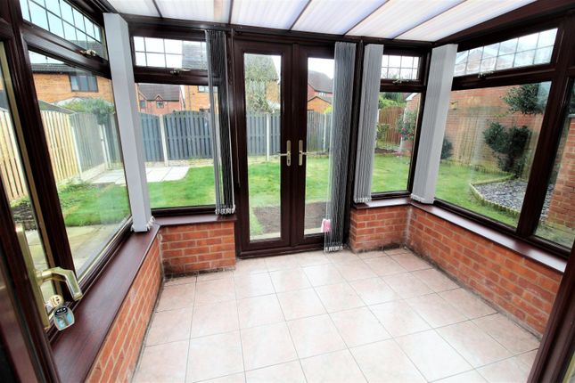 Bungalow for sale in Headingley Way, Edlington, Doncaster