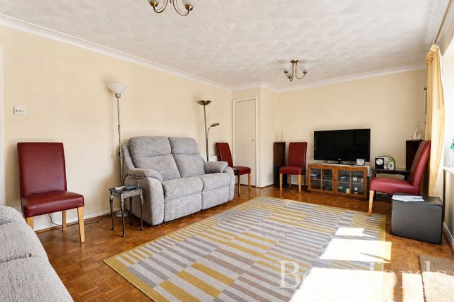 47, Nipsells Chase, Chelmsford photo 3