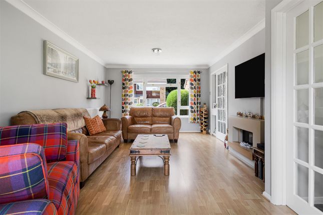 7, Meadowfield Road, Sawston photo 2