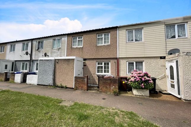 Terraced house for sale in Orchard Road, South Ockendon
