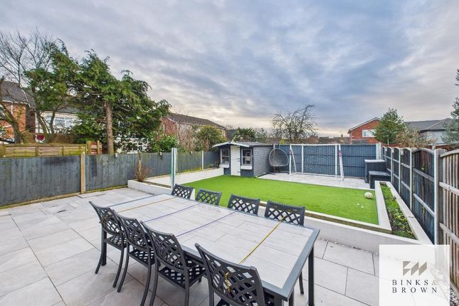 3, Francis Close, Horndon on the Hill photo 4