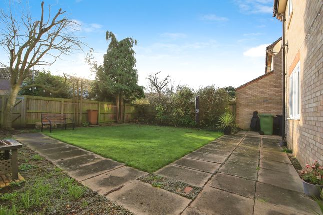 79, Sevenacres, Peterborough photo 4