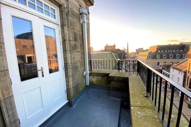 15L East Port, Dunfermline, Dunfermline photo 2